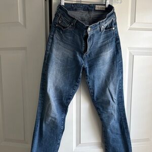 AG-ED Denim Mari high rise slim straight